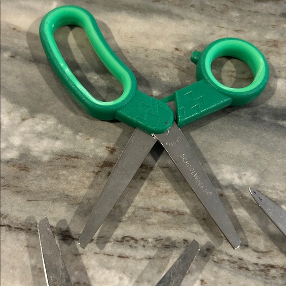 Colorful Scissors Set - Picture 3 of 6